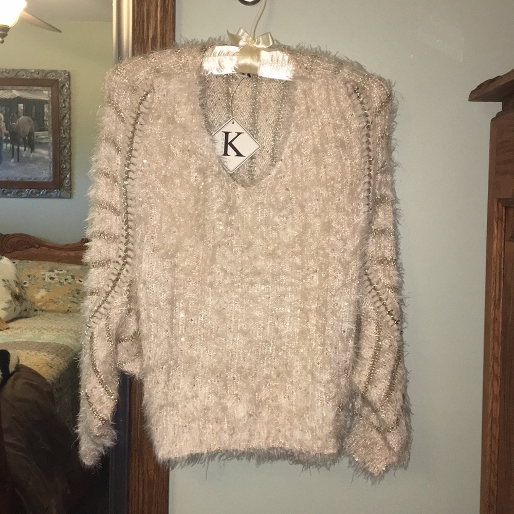 Gorgeous Shana K cream with gold accents sweater